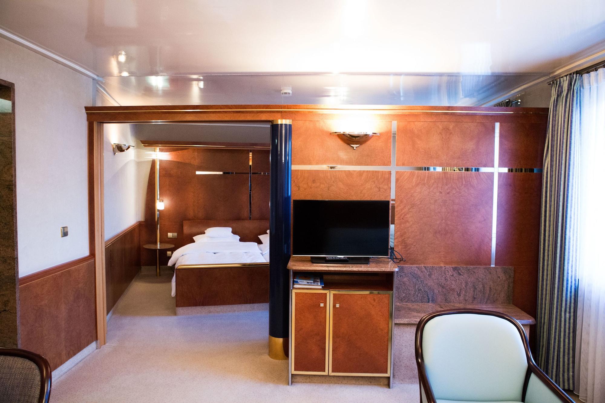Hotel Royal Stuttgart Dış mekan fotoğraf